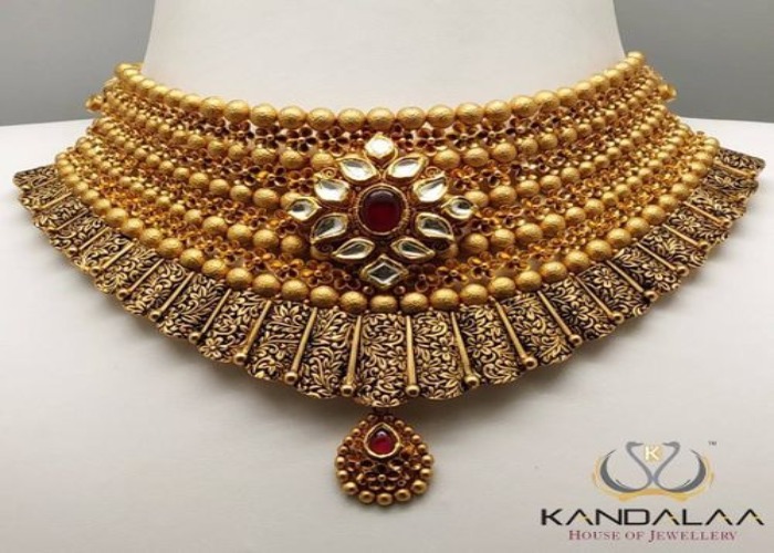 Gold price in Vadodara. Image source: www.dhanalakshmijewellers.com